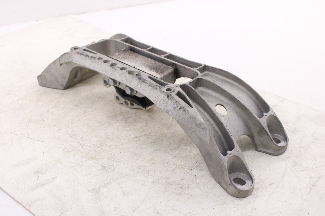 2020-2026 Ford Explorer Interceptor 3.0L AWD Transmission Crossmember Insulator4