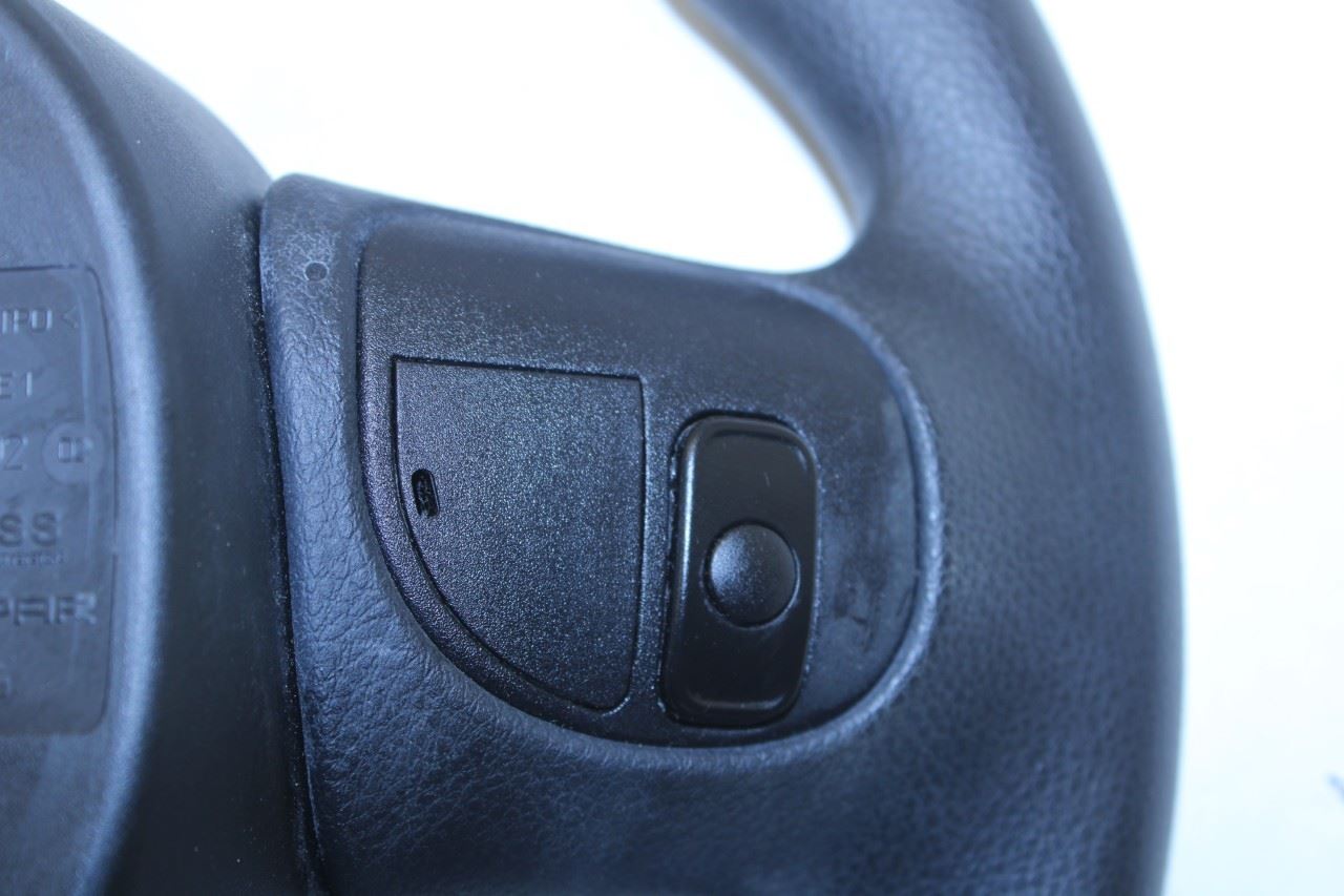 15-22 Jeep Renegade Sport 2.4L FWD Steering Wheel w/ Control Buttons 6QZ83LXHAA - Alshned Auto Parts