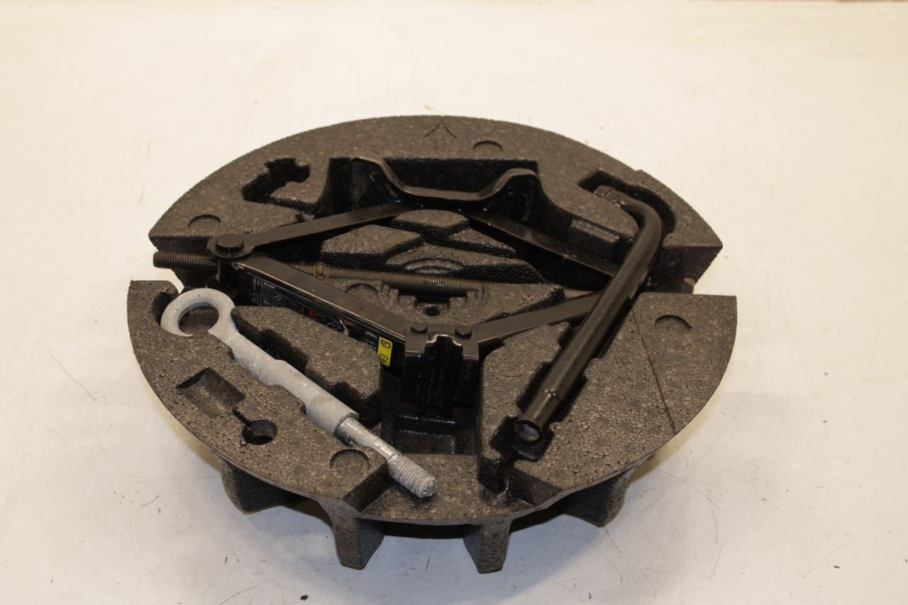 15-16 Volvo S60 T5 Premier 2.0L Lift Jack and Tool Kit w/ Foam Holder Container - Alshned Auto Parts