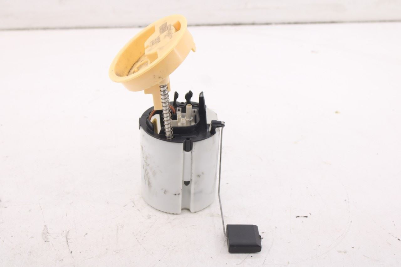2003-2006 Mercedes-Benz E500 5.0L In Tank Right Primary Fuel Pump 2114704194 OEM7