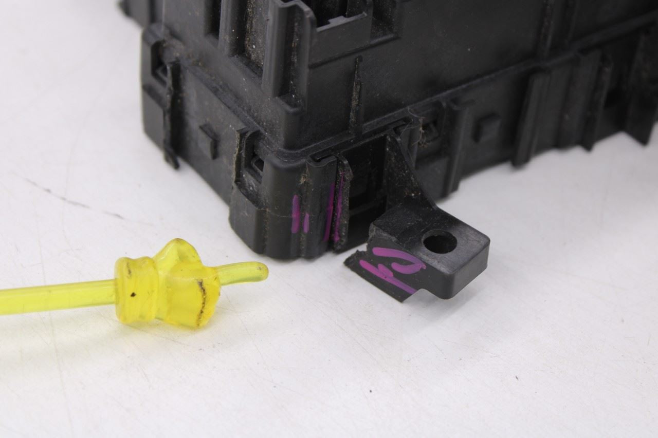 2015-17 Ford Mustang Conv V6 3.7L BCM Body Control Module Fuse Relay Box *ReaD* - Alshned Auto Parts