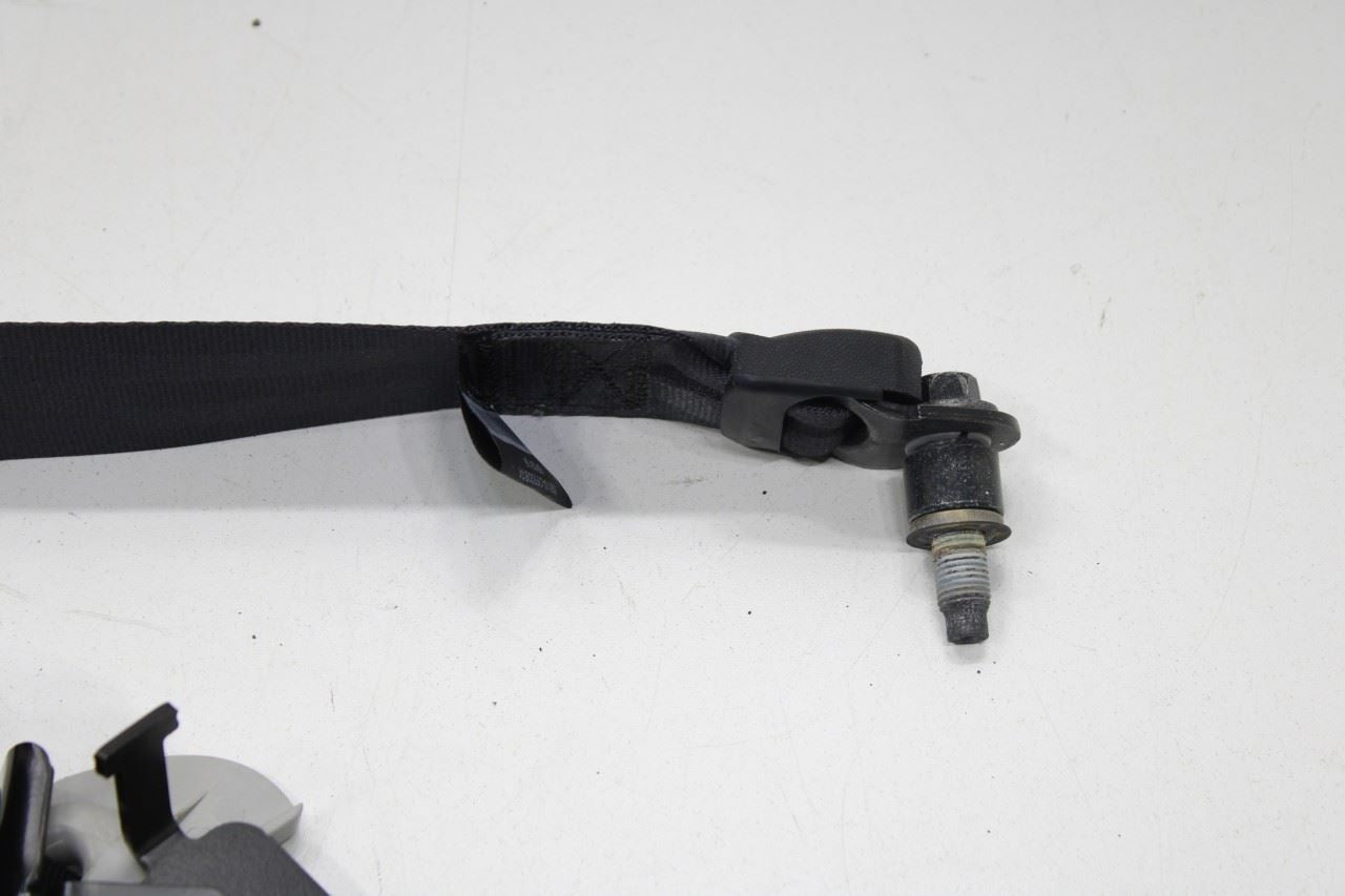 15-20 Kia Sorento LX 3.3L FWD Rear Driver Left Side 2nd Row Seat Belt Retractor - Alshned Auto Parts