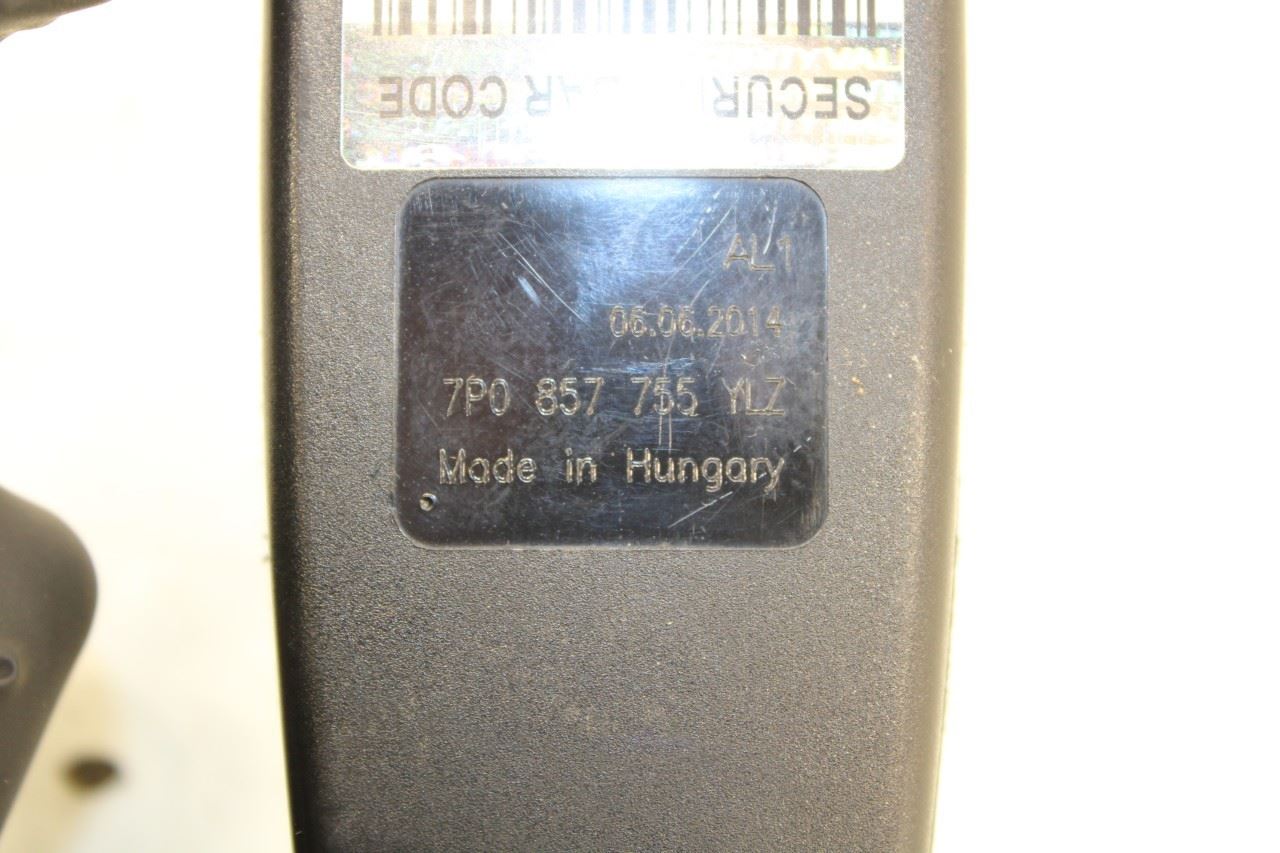 11-18 Porsche Cayenne Platinum 3.6L AWD Front Driver Left Side Seat Belt Buckle - Alshned Auto Parts