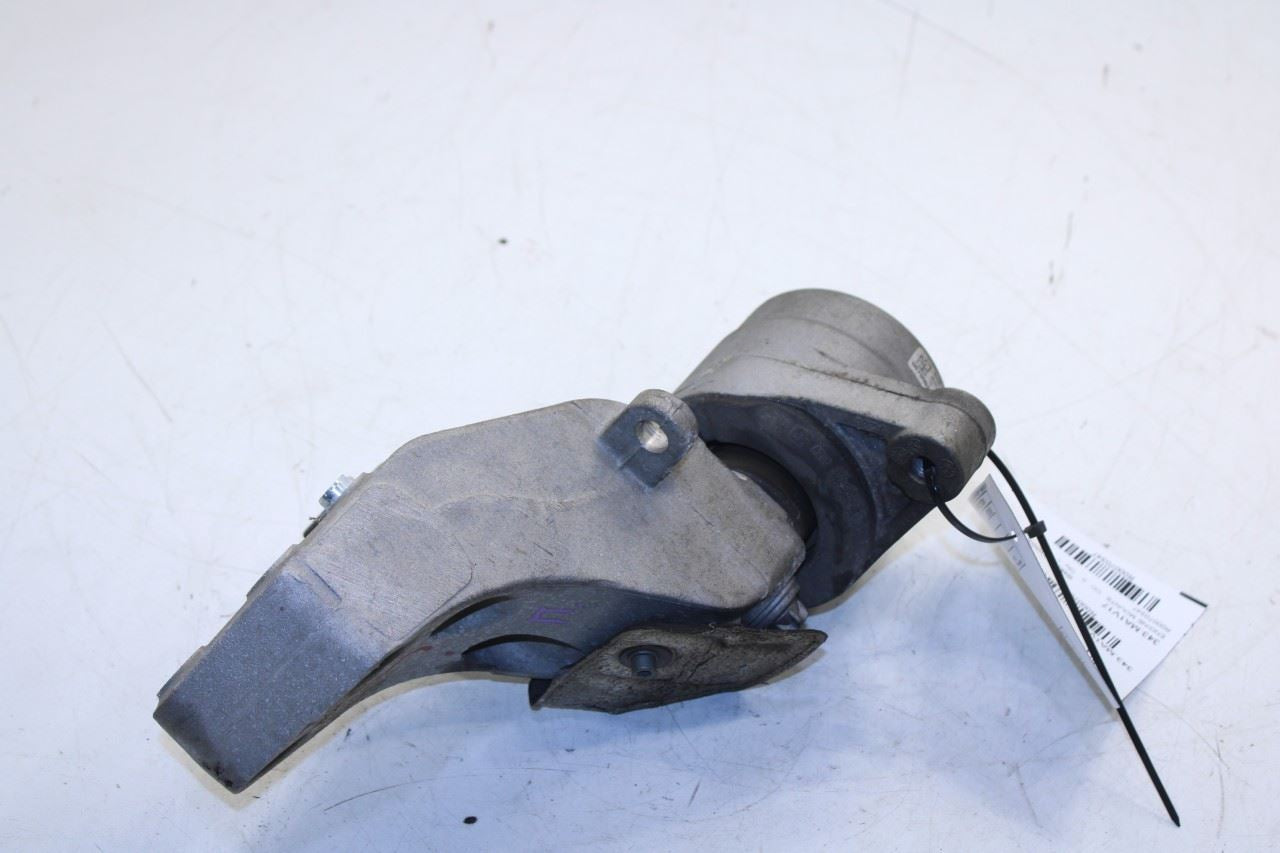 2014-2020 Maserati Ghibli 3.0L Right Side Engine Motor Mount Bracket 670004871 - Alshned Auto Parts