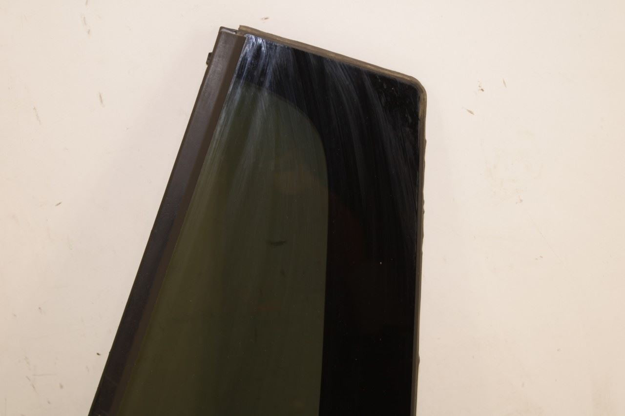 2018-2023 Volkswagen Atlas S Rear Left Side Door Window Fixed Vent Glass *ReaD* - Alshned Auto Parts