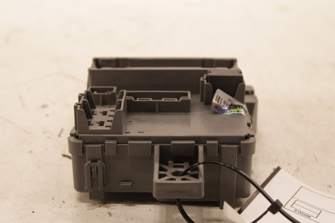 19-21 Acura RDX SH-AWD 2.0L AWD Cabin Instrument Panel Fuse Relay Junction Block - Alshned Auto Parts