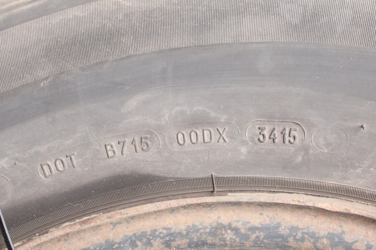 10-2016 Ford F250 Lariat Spare Wheel Tire Michelin LTX A/T2 LT275/70R18 125/122R5