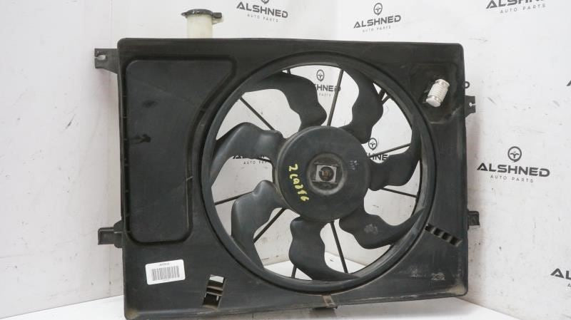 2011-13 Hyundai Elantra 1.8L Radiator Cooling Fan Motor Assembly 25380-3X000 OEM0