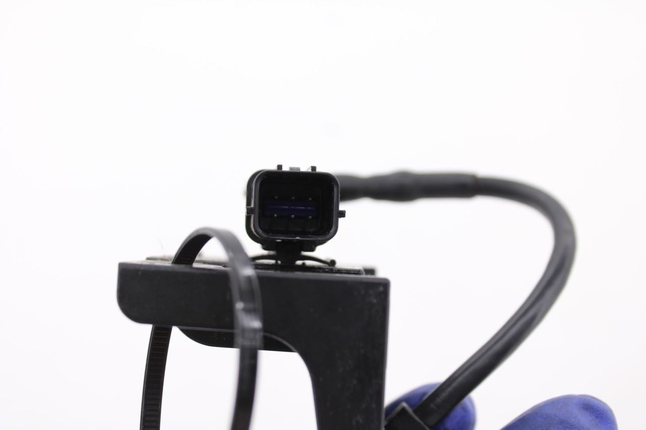 2019-2021 Hyundai Veloster 2.0L FWD Rear Bumper Backup Camera 95760-J3000 OEM3