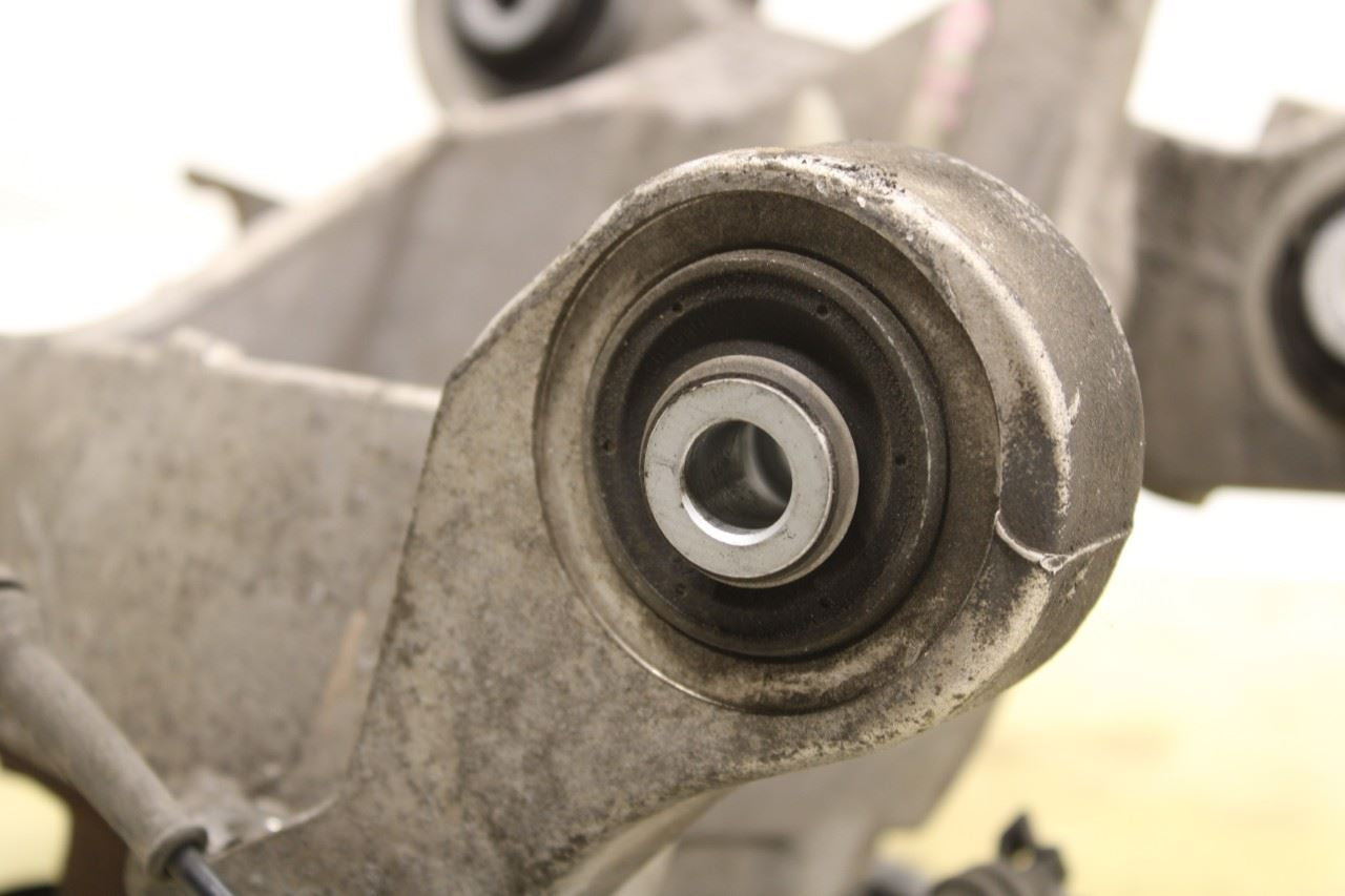 2019-2022 Jeep Cherokee Latitude Rear Left Side Spindle Knuckle Hub 5090131AA - Alshned Auto Parts