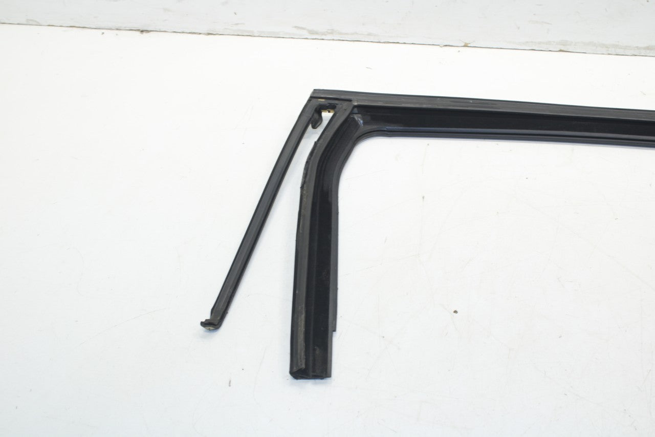 2014-2023 Jeep Cherokee Rear Right Door Run Channel w/ Belt Molding Weatherstrip - Alshned Auto Parts