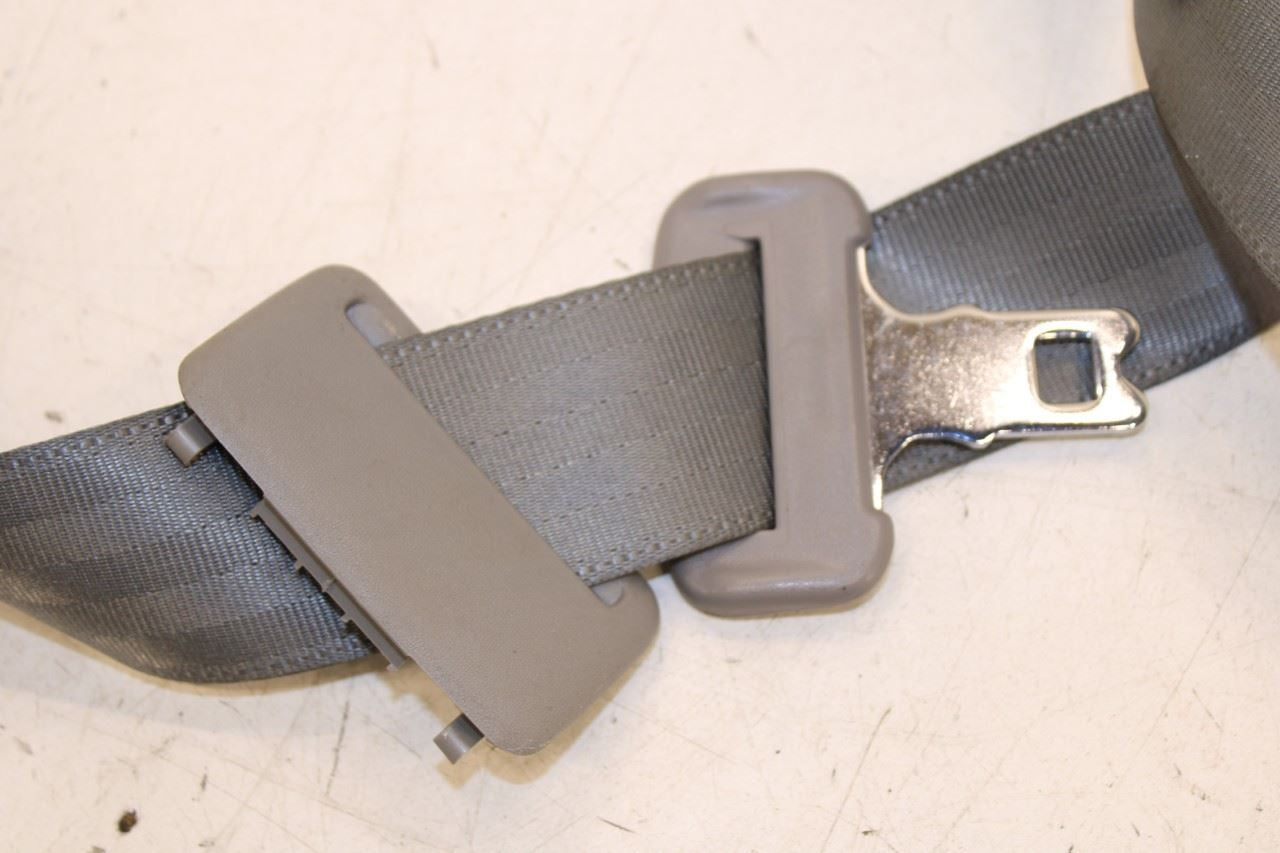 07-11 Toyota Camry LE Rear 2nd Row Center Seat Belt Retractor w/ Belt Buckle Set - Alshned Auto Parts