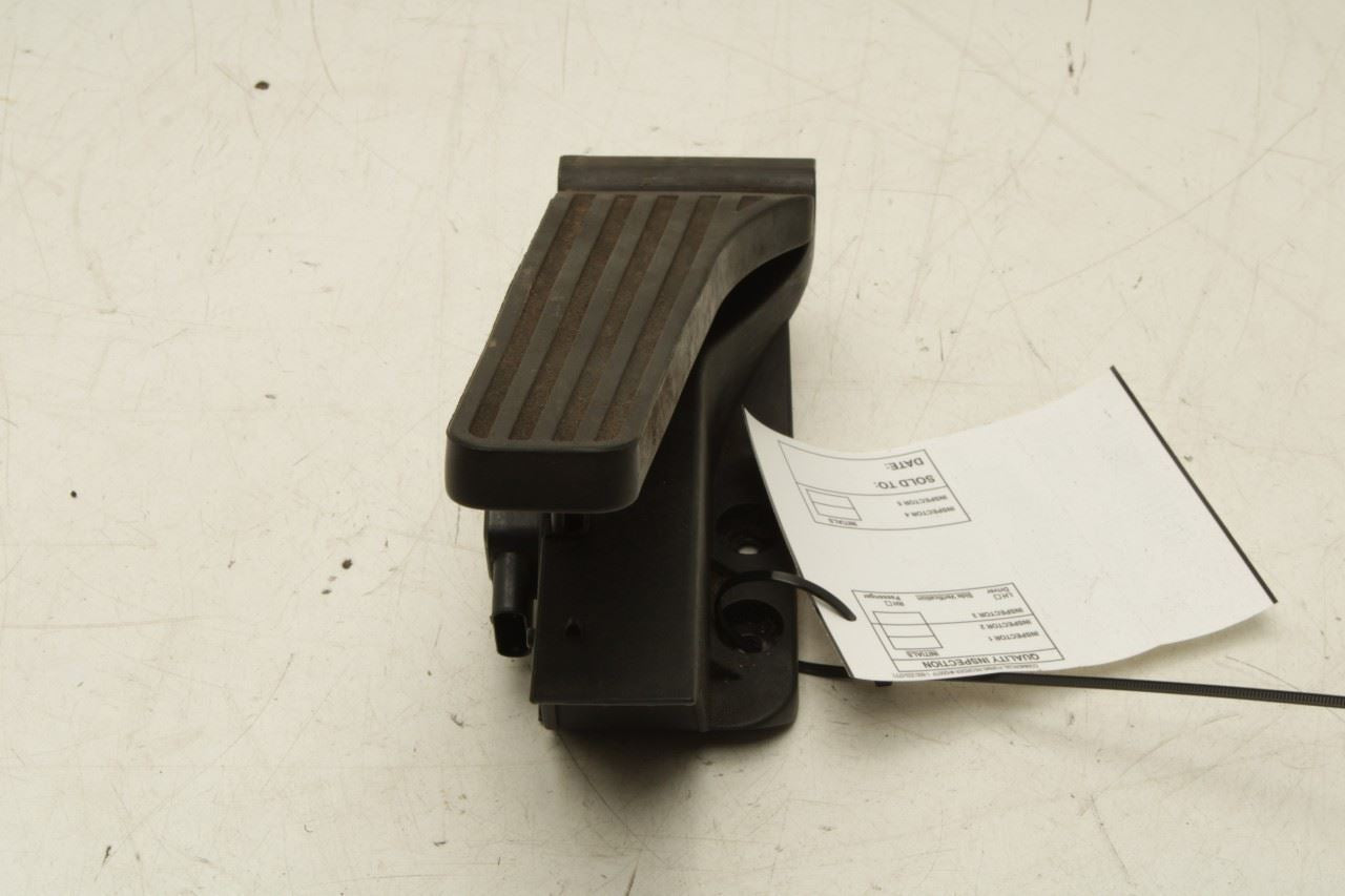 10-14 Mercedes-Benz E350 Sport 4Matic 3.5L Accelerator Throttle Gas Pedal Sensor - Alshned Auto Parts
