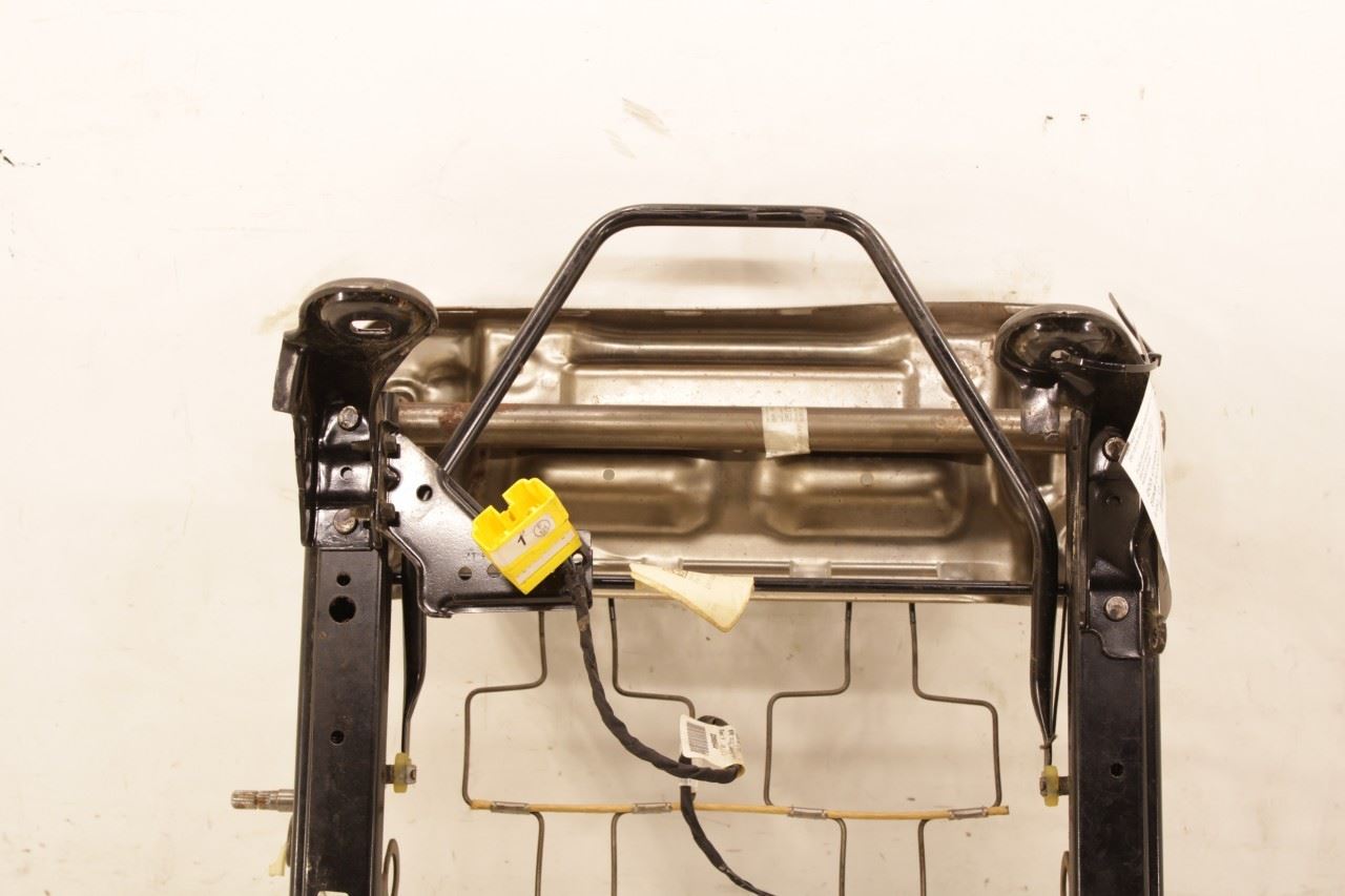 2011-18 Ram 2500 Tradesman Crew Cab 6.4L Front Right Side Seat Lower Track Frame - Alshned Auto Parts