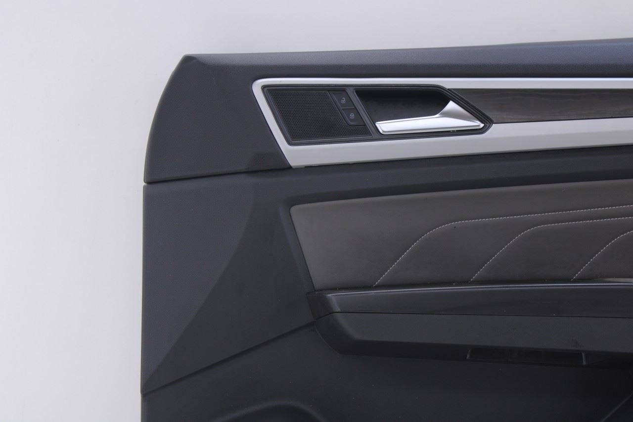 21-23 Volkswagen Atlas SE Front Right Side Door Trim Panel 3CN867012TZRX *ReaD* - Alshned Auto Parts