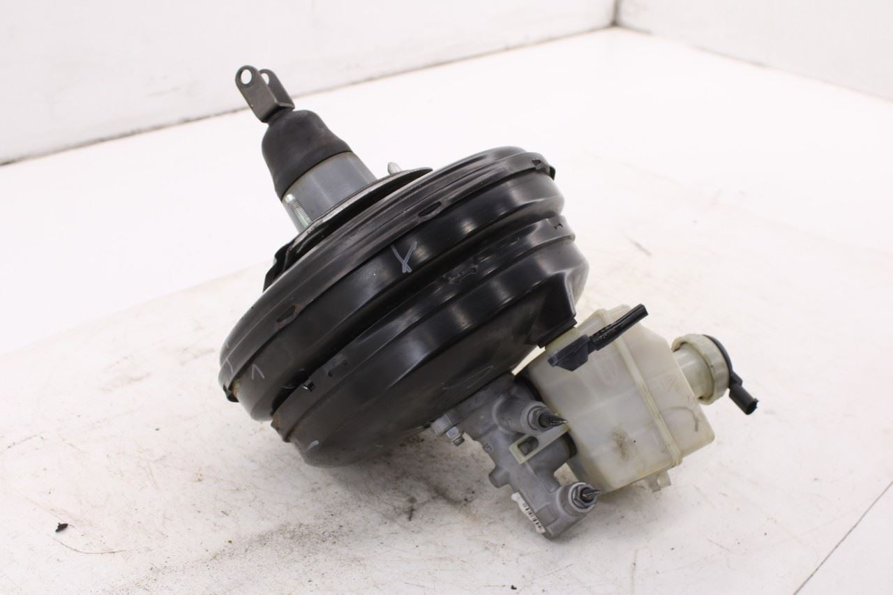 2010-2012 Land Rover Range Rover HSE 5.0L Power Brake Booster LR012899 OEM2
