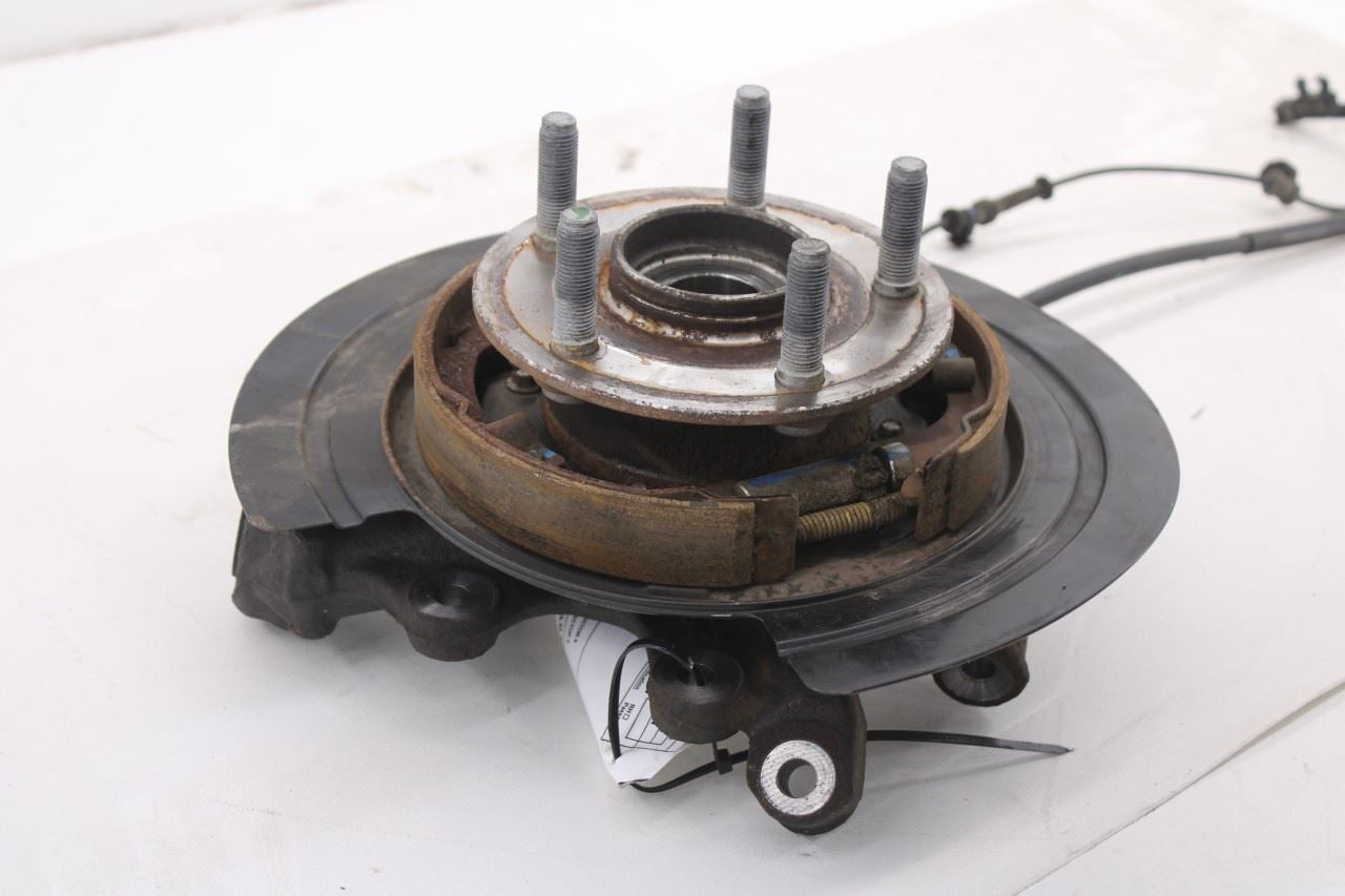 2011-15 Dodge Durango SXT AWD Rear Passenger Right Spindle Knuckle Hub 4877102AD7