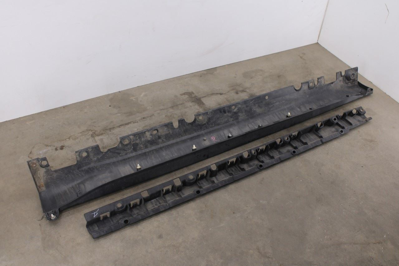 2007-2013 BMW X5 xDrive35i Right Side Rocker Skirt Panel Molding 7191242 OEM - Alshned Auto Parts