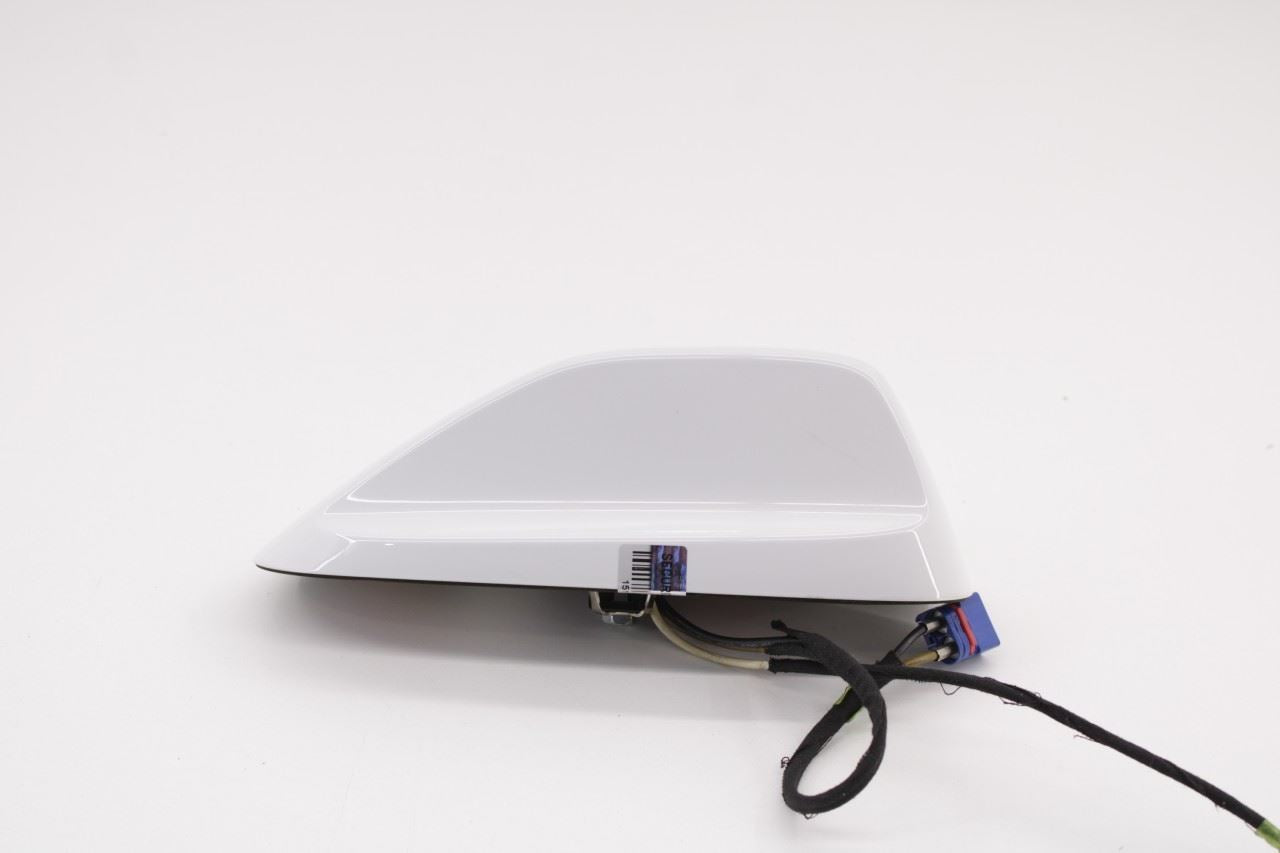 2017 Chrysler Pacifica Limited Roof Exterior Shark Fin Radio Antenna 1YG06GW7AF - Alshned Auto Parts