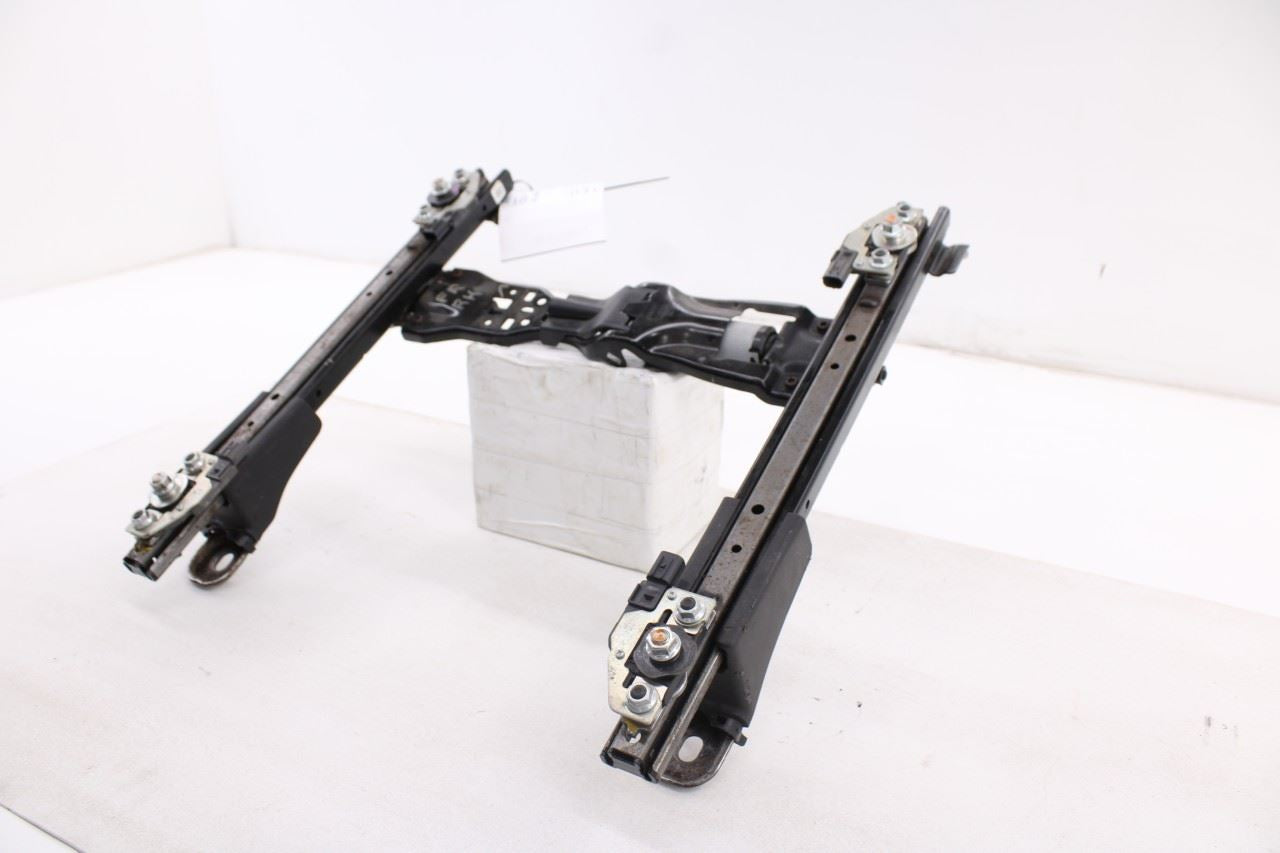 19-22 Acura ILX Technology A-Spec Front RH Seat Lower Track Frame Weight Sensor9