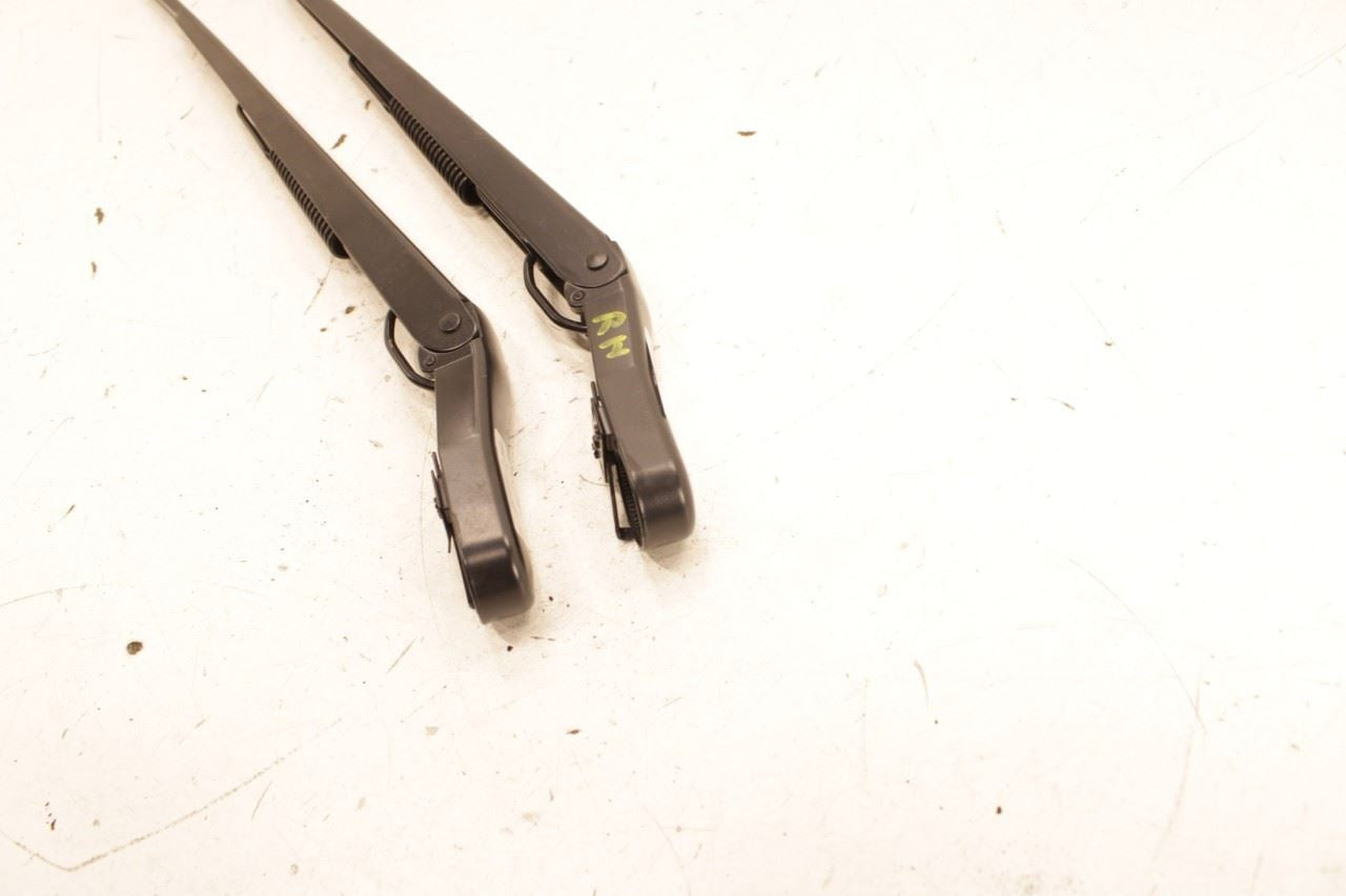 2018-2024 Ford Expedition MAX XLT Front Left and Right Windshield Wiper Arm OEM - Alshned Auto Parts