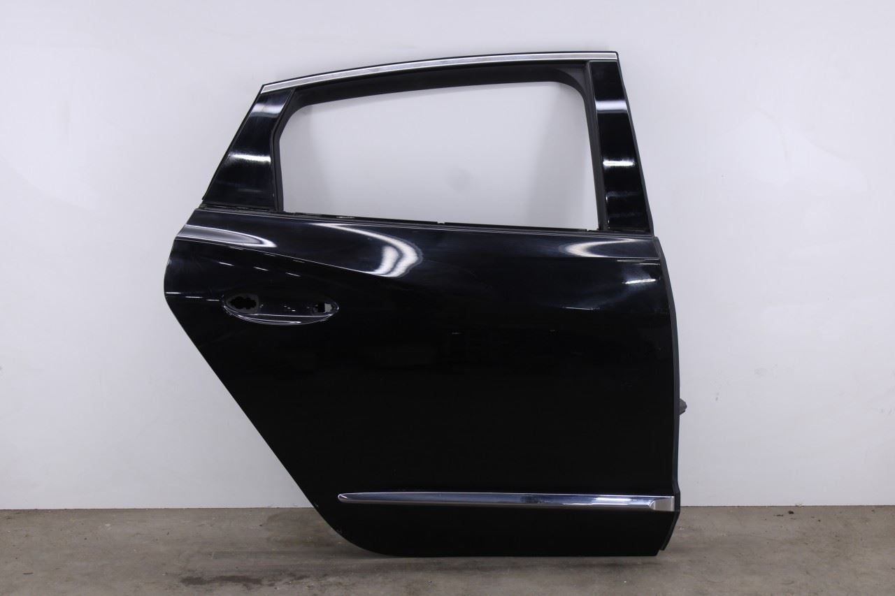 2017-2019 Buick Lacrosse Premium Rear Right Side Door Shell Panel 26230718 OEM0