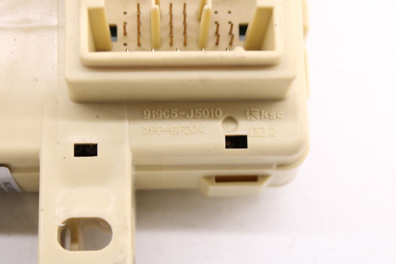 18-21 Kia Stinger GT2 AWD 3.3L Cabin Instrument Panel Fuse Relay Junction Block - Alshned Auto Parts