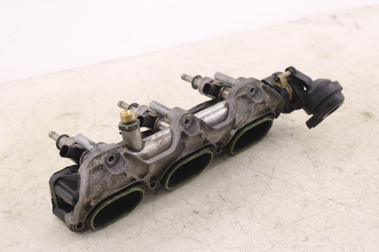 12-15 Audi A7 Premium 3.0L Right Side Engine Lower Intake Manifold w/ Injectors11