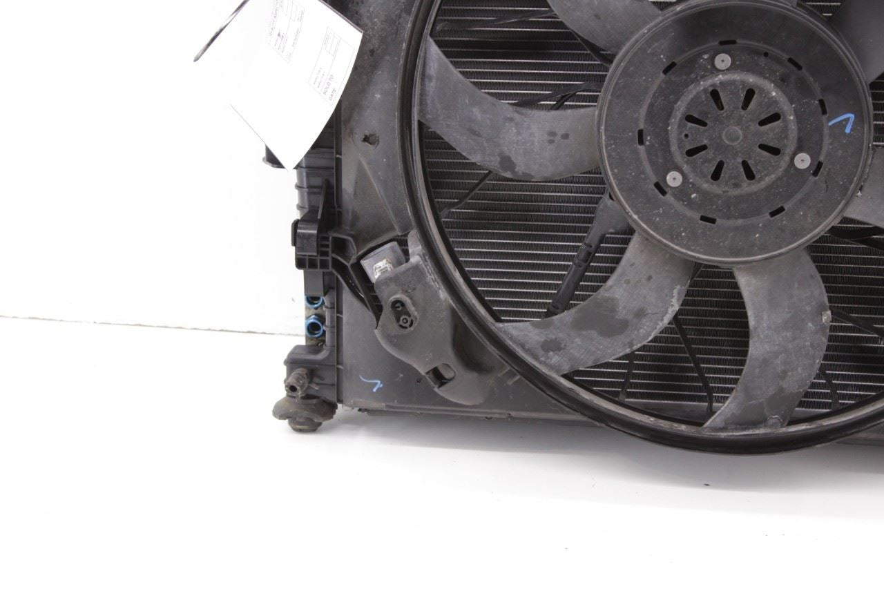 16-21 Jeep Grand Cherokee 3.6L 4x4 Engine Radiator w/ Radiator Cooling Fan Motor - Alshned Auto Parts
