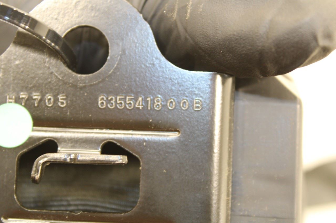 2018-24 Volkswagen Atlas S Rear Passenger Right Side 2nd Row Seat Belt Retractor - Alshned Auto Parts