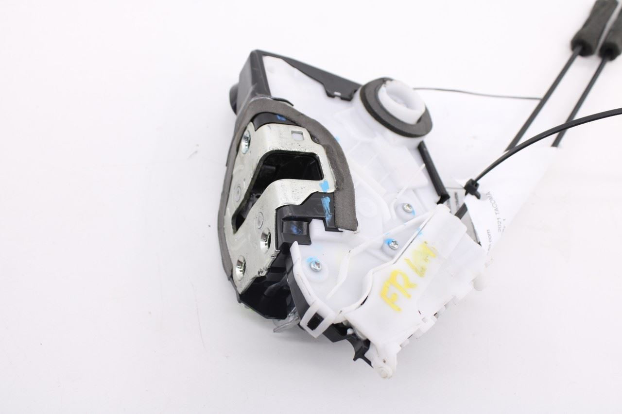 2015-2023 Toyota Tacoma SR5 Front Left Side Door Lock Latch Actuator 69040-0702011
