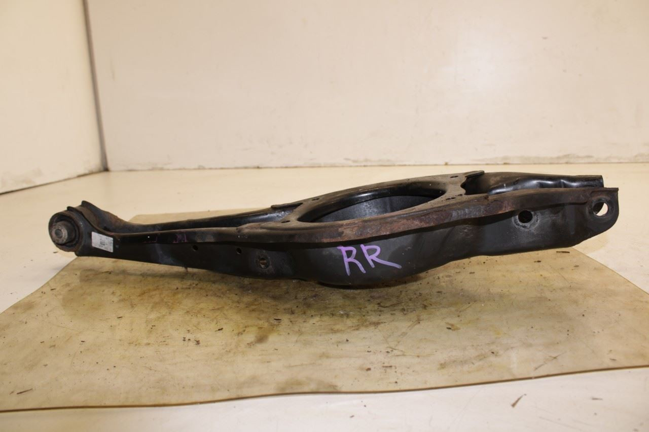 2018-24 Volkswagen Atlas S AWD Rear Suspension Passenger RH Side Control Arm Set - Alshned Auto Parts