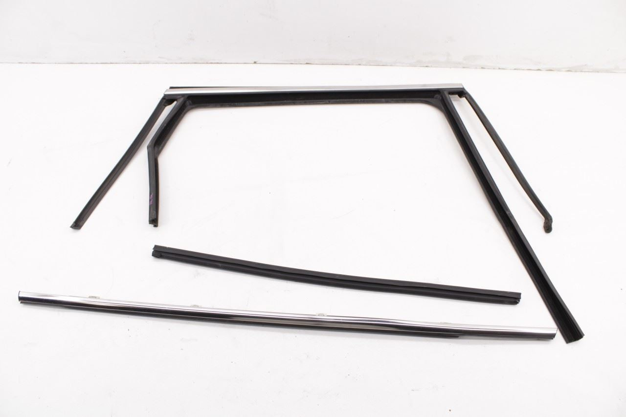 16-18 KIA Sorento EX RR RH Door Run Channel w/ Belt Outer and Inner Weatherstrip - Alshned Auto Parts