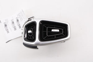 21-23 Kia Sorento X-Line SX Prestige Front Right Side Dash Outer Air Vent Grille