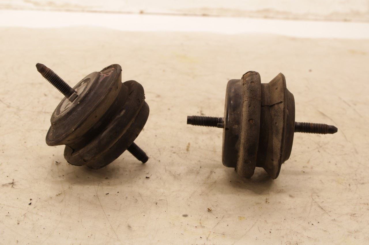 1997-2013 Chevrolet Corvette Front Left and Right Engine Support Mount 10284134 - Alshned Auto Parts