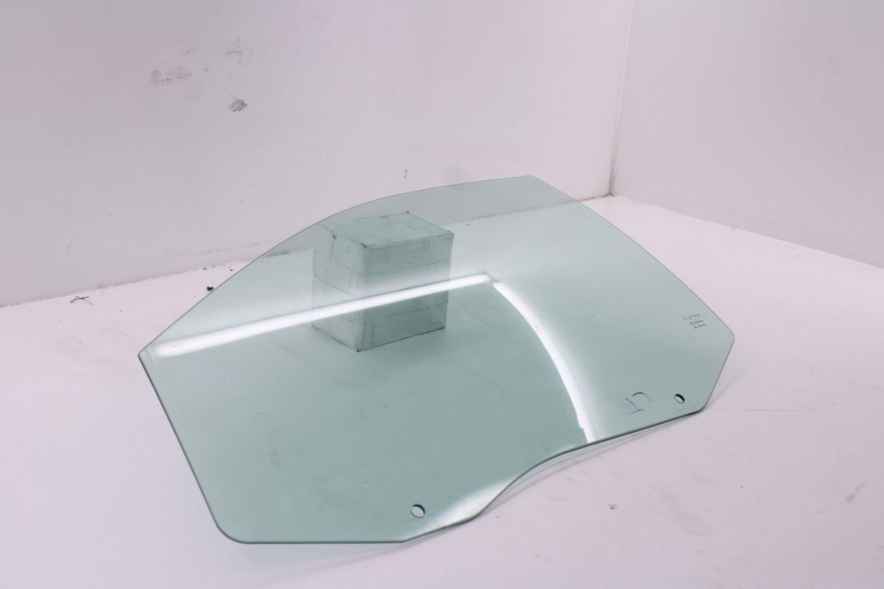 2008-2020 Dodge Grand Caravan GT Front Left Door Window Movable Glass 4894611AB2