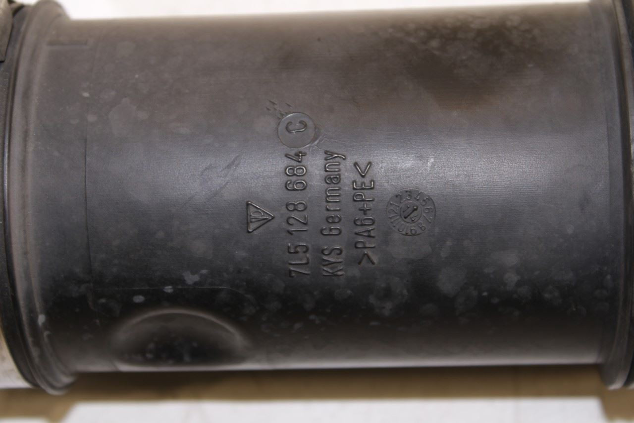 11-14 Porsche Cayenne Platinum 3.6L Air Intake Cleaner Inlet Duct Tube w/ Sensor - Alshned Auto Parts