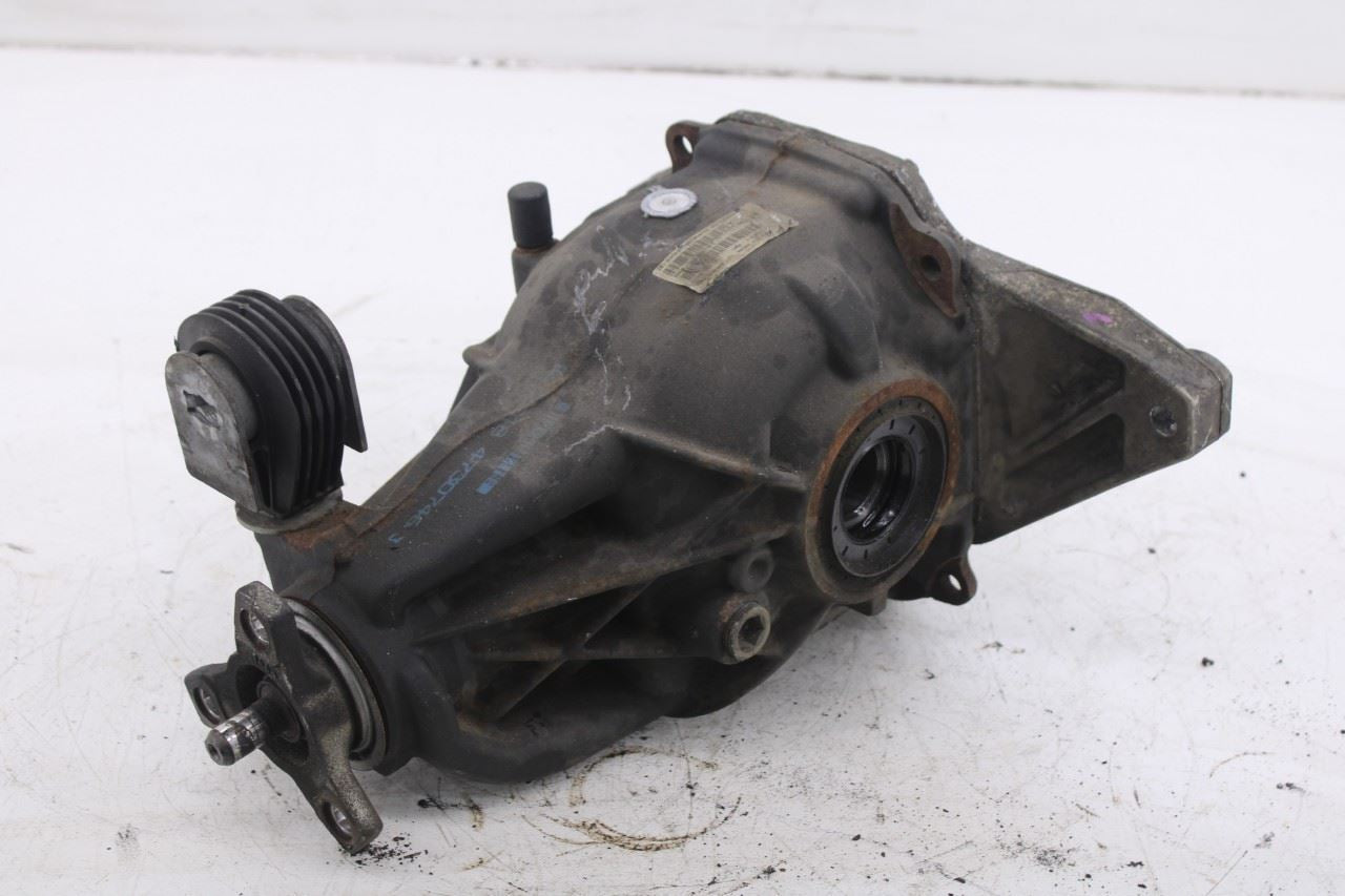 2016-17 Mercedes-Benz C300 4Matic 2.0L AWD Rear Differential Carrier 3.07 ratio3