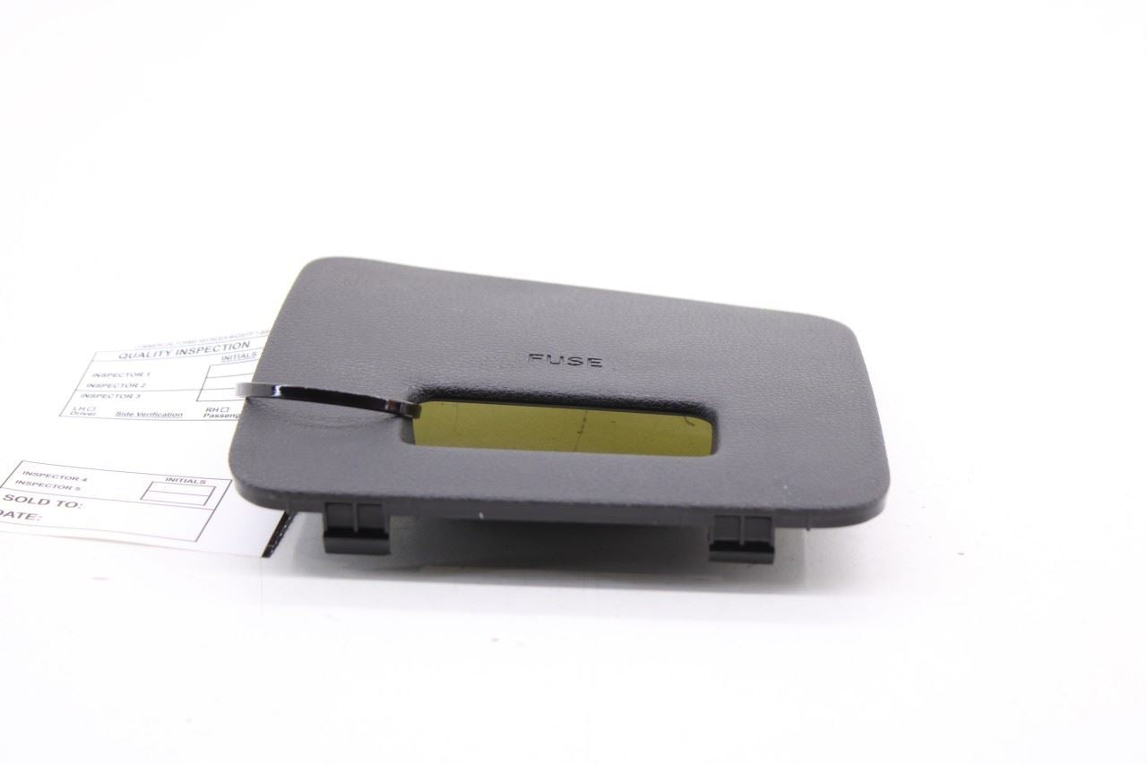 2019-2020 Hyundai Santa Fe SEL Dash Fuse Box Lid Cover Trim Panel 84753-S2000 - Alshned Auto Parts