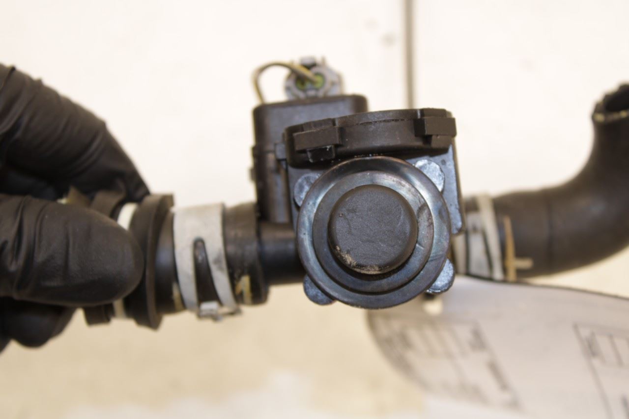 2014 Porsche Cayenne Platinum 3.6L AWD HVAC Heater Water Control Heater Valve - Alshned Auto Parts