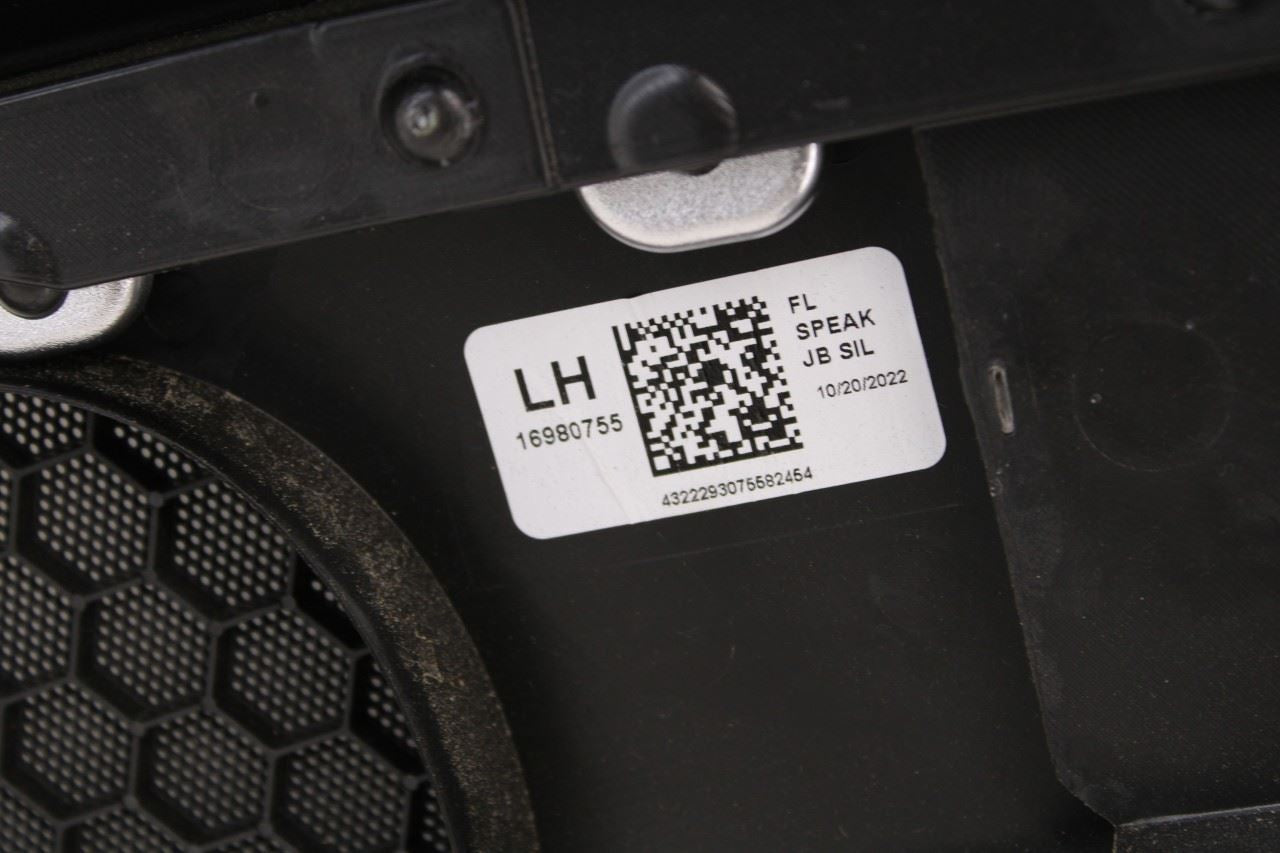 2022-2024 Chevrolet Silverado LT-L Crew Cab Front Left Door Trim Panel 86824705 - Alshned Auto Parts