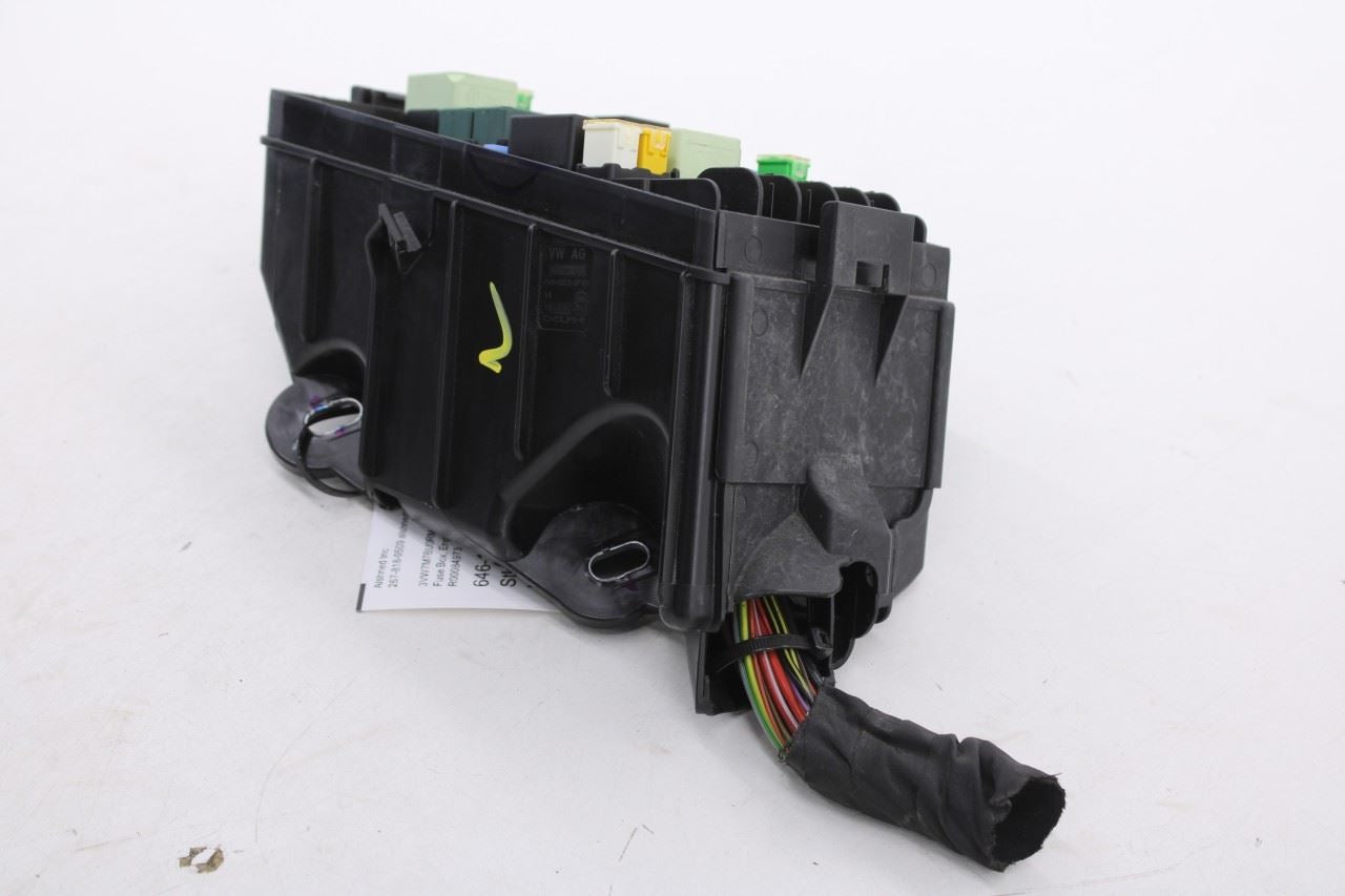 2019-25 Volkswagen Jetta SE 1.5L FWD Engine Bay Fuse Relay Box 5Q0-907-361-F OEM5