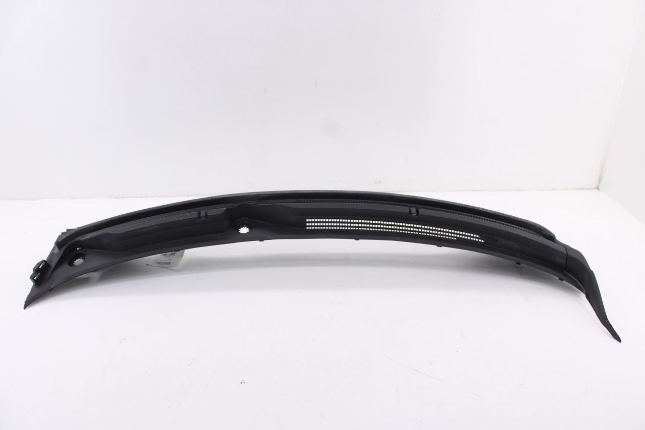 2018-2024 Chevrolet Equinox LT Front Windshield Cowl Vent Grille Panel 849318785
