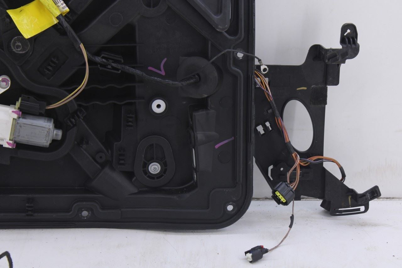 08-20 Dodge Grand Caravan SXT RR Left Door Window Regulator w/ Carrier and Motor4