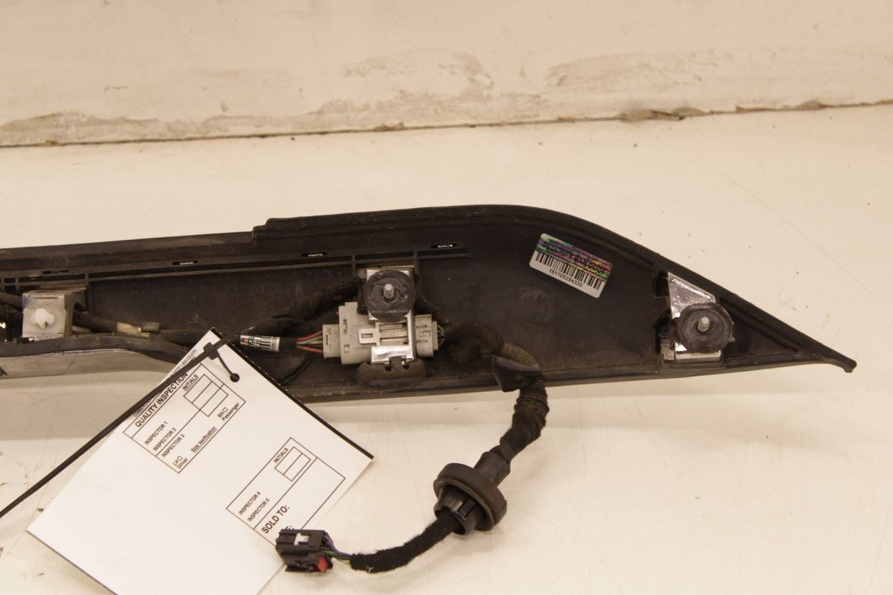 18-19 GMC Acadia SLT-1 Rear Liftgate Applique License Plate Light Lamp w/ Camera - Alshned Auto Parts