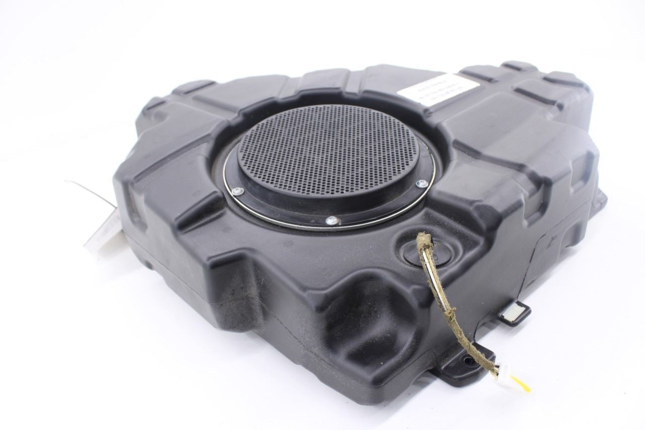 11-2022 Jeep Grand Cherokee Limited Rear Subwoofer Housing Box 5064610AC *ReaD*7