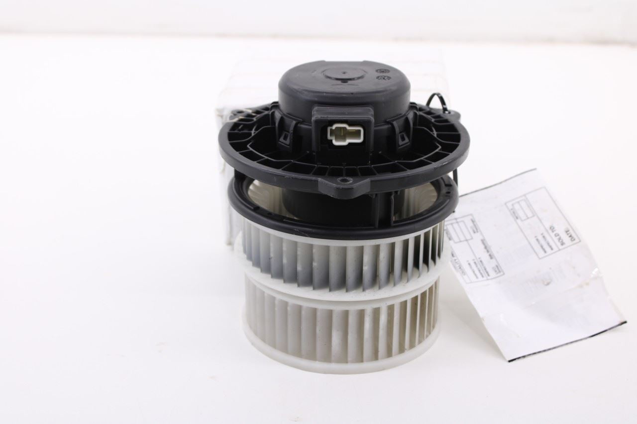 2021-2025 Hyundai Elantra SE 2.0L HVAC AC Blower Fan Motor 97113-AAAB0 OEM *ReaD2