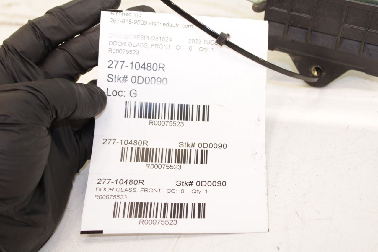 2022-2025 Hyundai Tucson SEL Front Right Door Window Glass 82420-CW000 OEM - Alshned Auto Parts