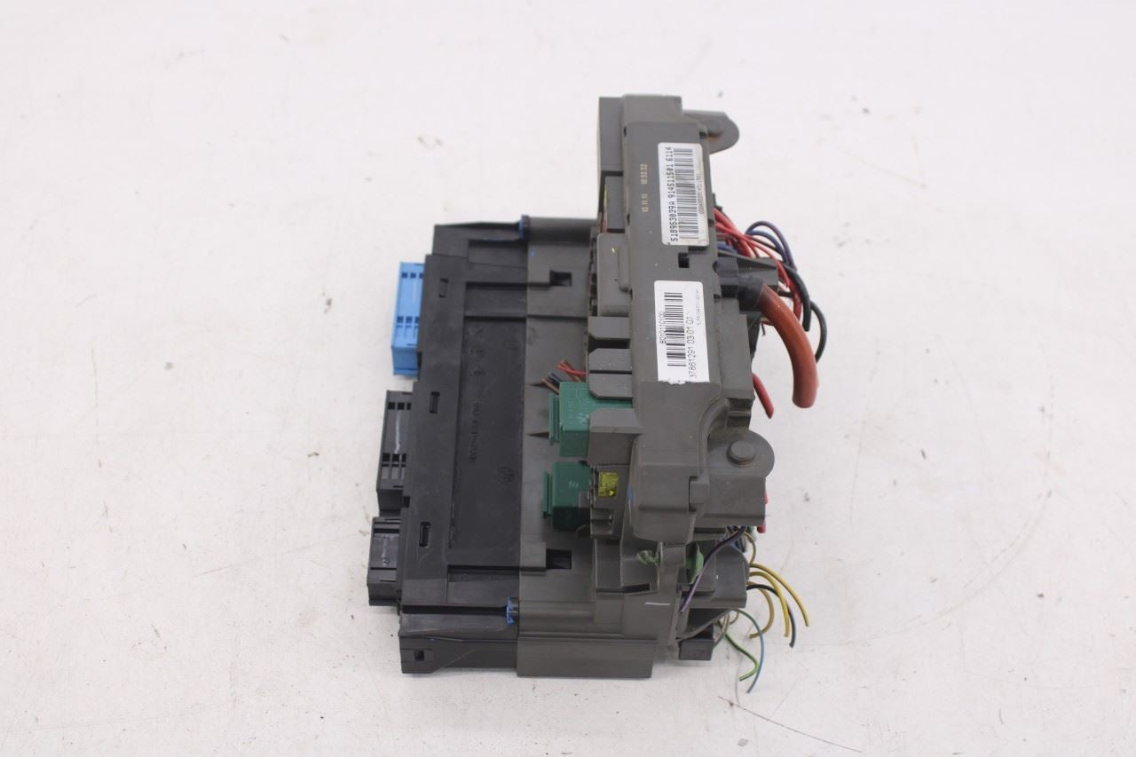 2007-13 BMW X5 xDrive35i 3.0L Front Power Distribution Fuse Relay Junction Block7