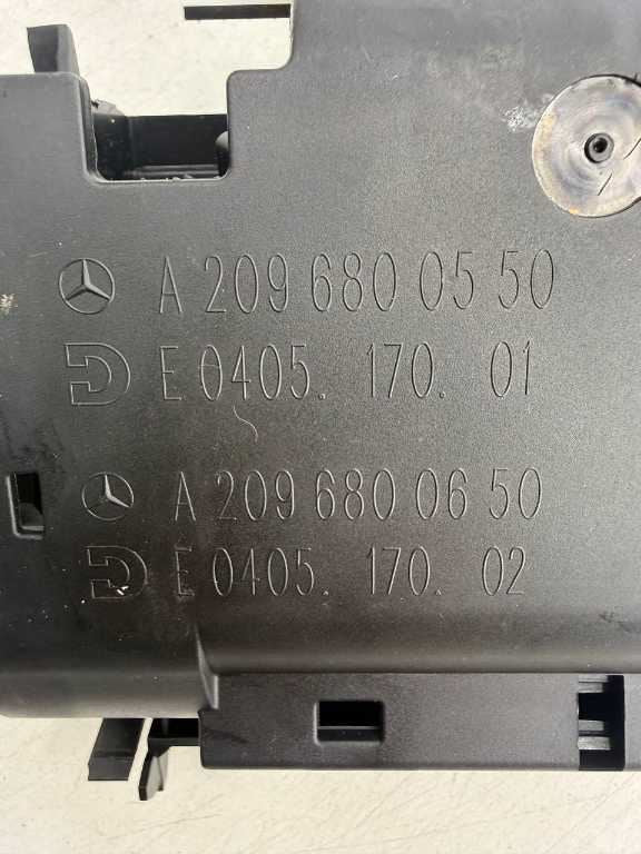 2006-2009 Mercedes-Benz CLK350 Front Center Console Panel Ashtray Bin 209680055014